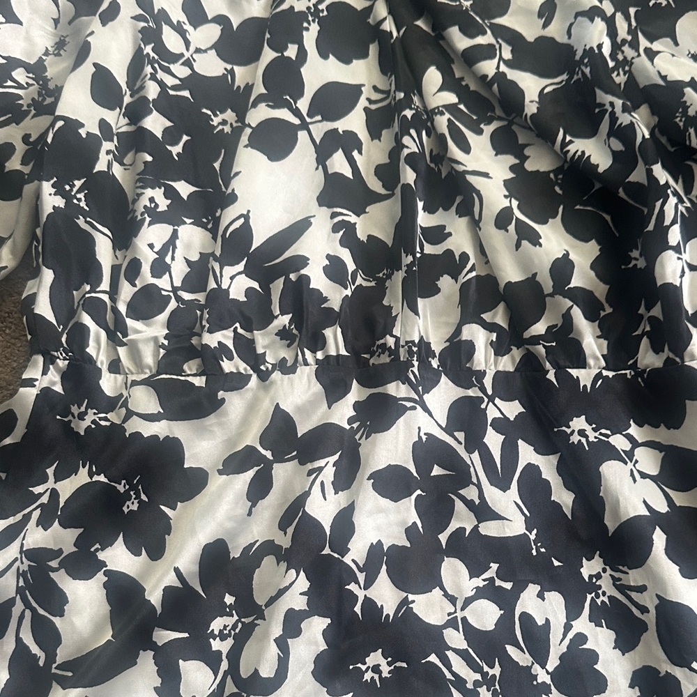 Black & White Floral Tie-Neck Womens Dress - Picture 5 of 8